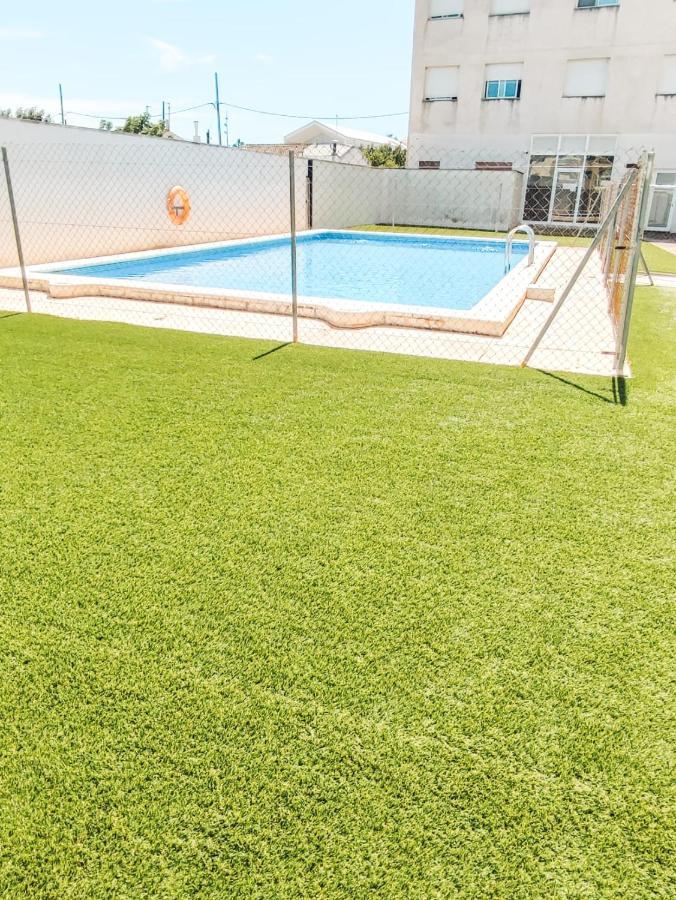 Nina'S Blue Pool & Beach Deltebre Exterior foto