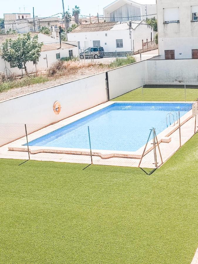 Nina'S Blue Pool & Beach Deltebre Exterior foto