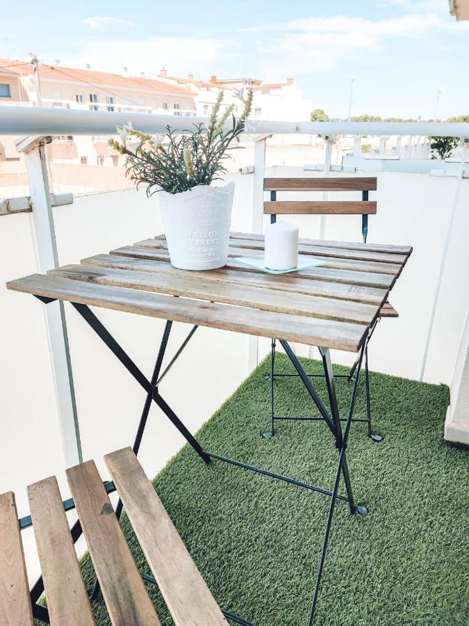 Nina'S Blue Pool & Beach Deltebre Exterior foto